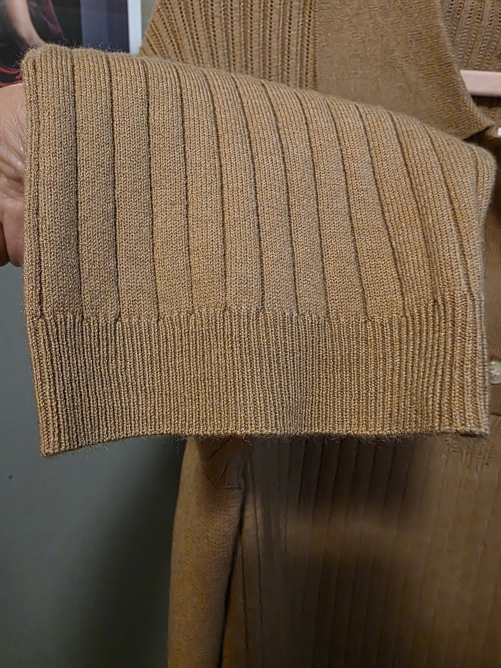 NWT H&M Camel Ribbed Knit Collared Polo Sweater XL | 3/4 Sleeve Capsule Wardrobe - Picture 8 of 12